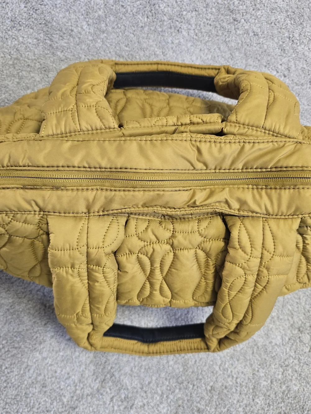 Lululemon Quilted Embrace Tote Bag 20L